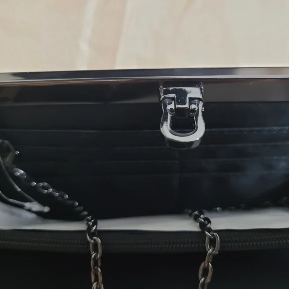 Black Pearls Clutch - Picture 5 of 6